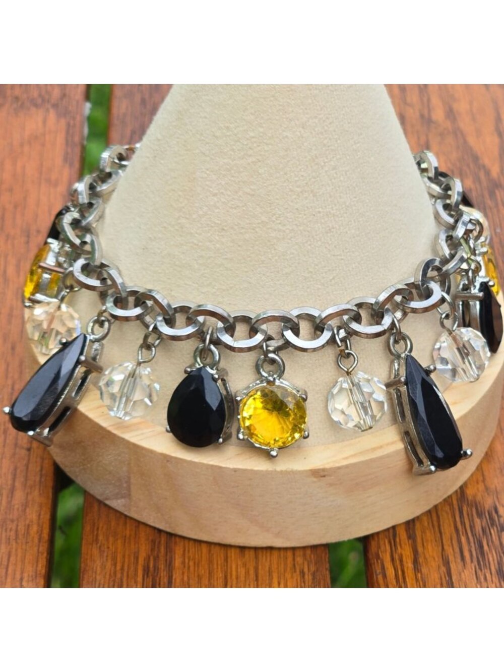 White House Black Market Rhinestone Charm Bracelet Faceted Crystals Black yellow
